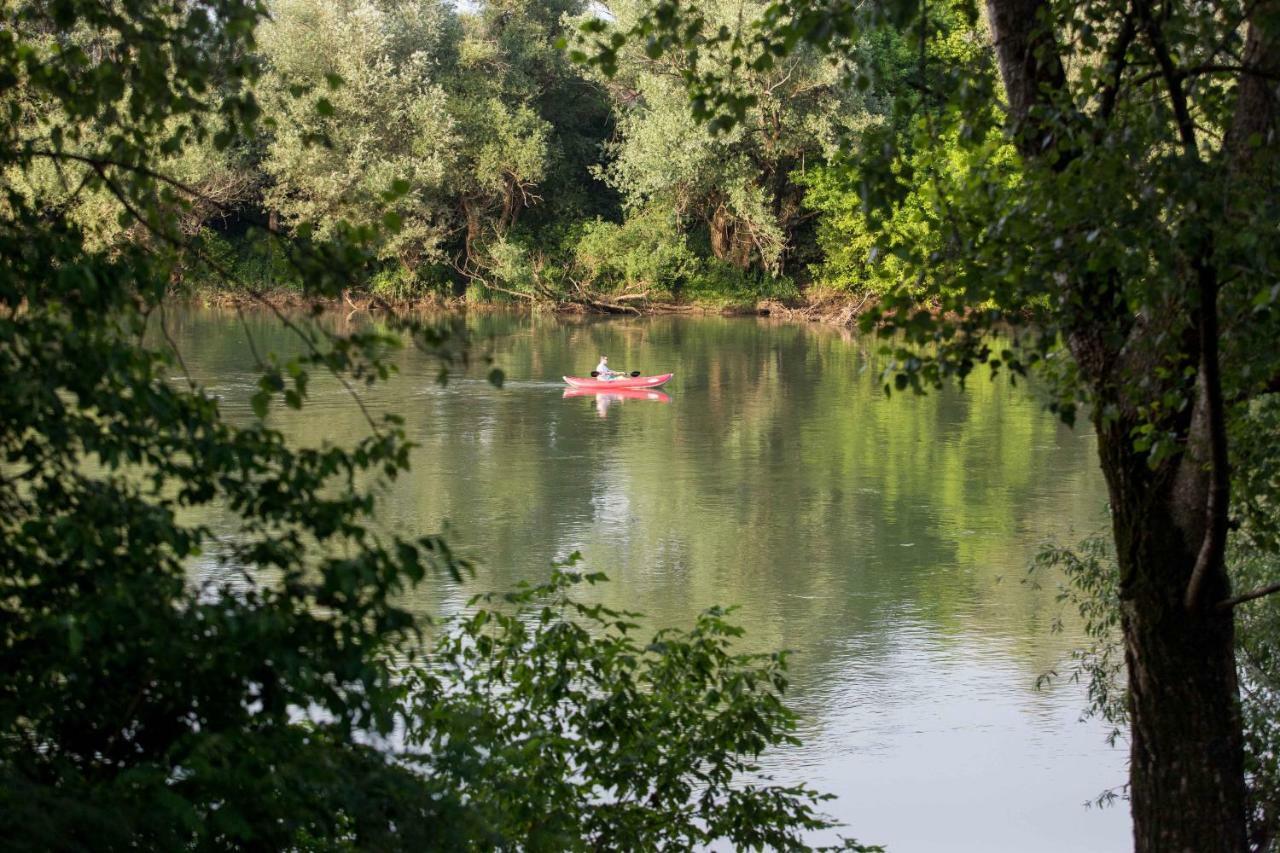 Zagreb, Kuca Za Odmor Swan River Holiday House Lasinja Ngoại thất bức ảnh