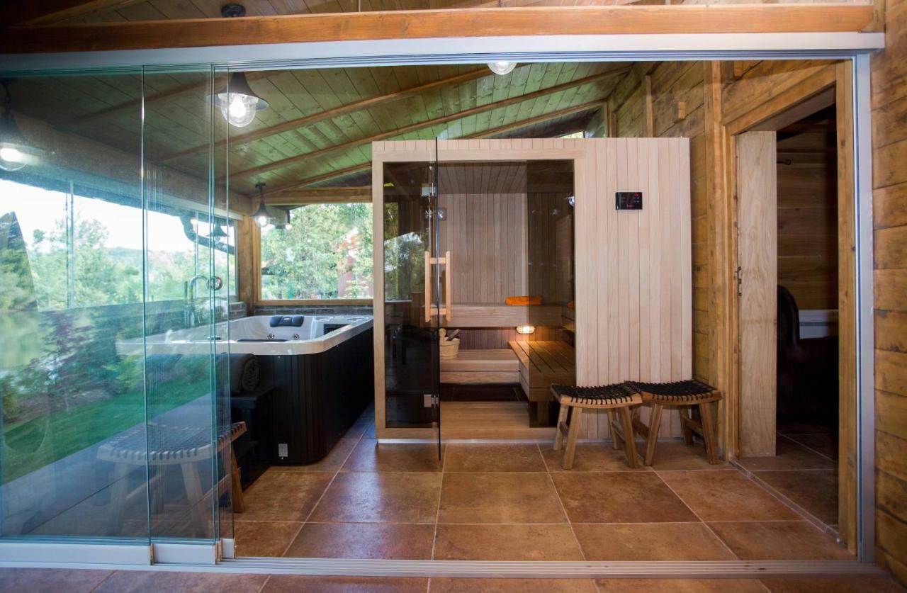 Zagreb, Kuca Za Odmor Swan River Holiday House Lasinja Ngoại thất bức ảnh