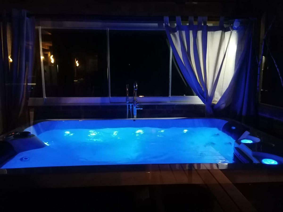 Zagreb, Kuca Za Odmor Swan River Holiday House Lasinja Ngoại thất bức ảnh